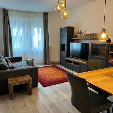 Ursula Trendy Apartment Budapest